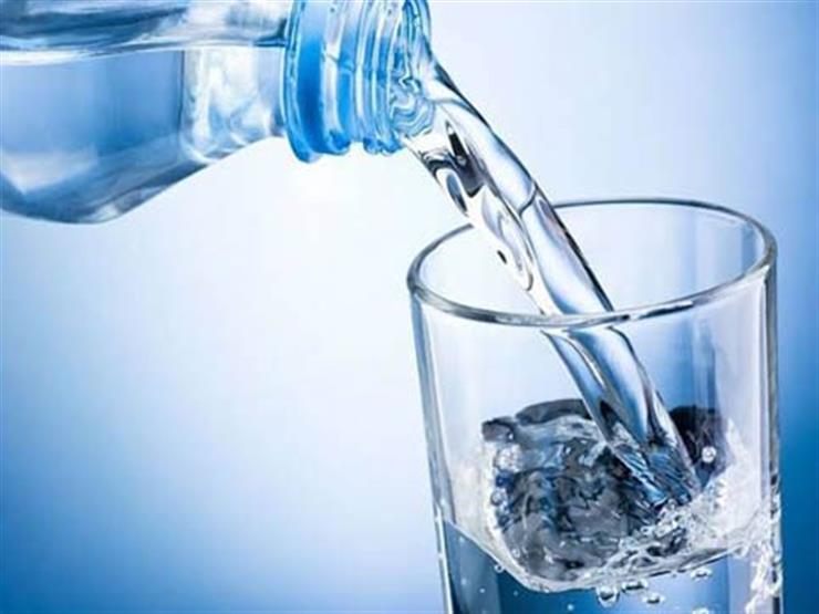 كم لتر ماء يحتاج الجسم في اليوم