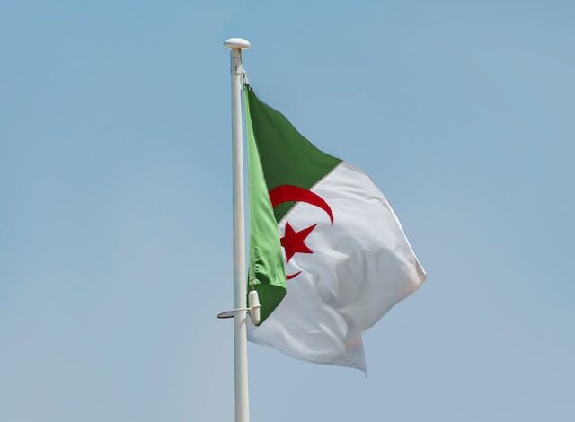 تردد القنوات الجزائرية