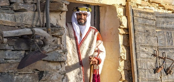 تصاميم يوم التأسيس السعودي ملابس المنطقة الجنوبية